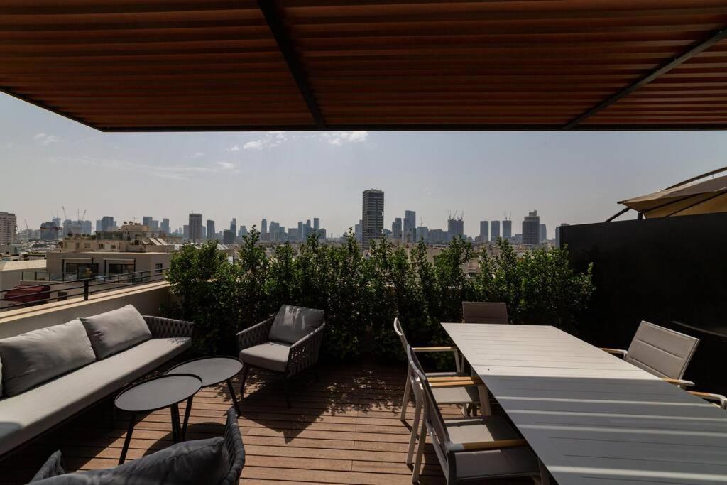 Amazing Penthouse On Gordon Beach 8 Guests Τελ Αβίβ Εξωτερικό φωτογραφία