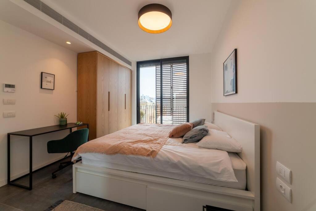 Amazing Penthouse On Gordon Beach 8 Guests Τελ Αβίβ Εξωτερικό φωτογραφία