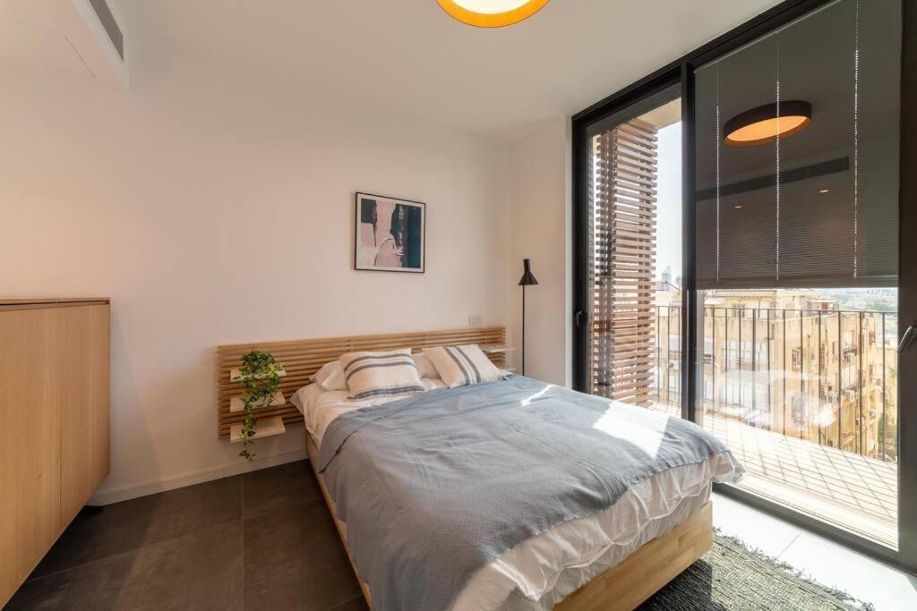 Amazing Penthouse On Gordon Beach 8 Guests Τελ Αβίβ Εξωτερικό φωτογραφία